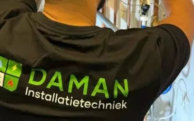 Wat zijn de regels voor het vervangen van schakelaars en stopcontacten in oude panden?