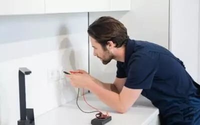Hoe bepaal je of je woning toe is aan een complete elektrische renovatie?